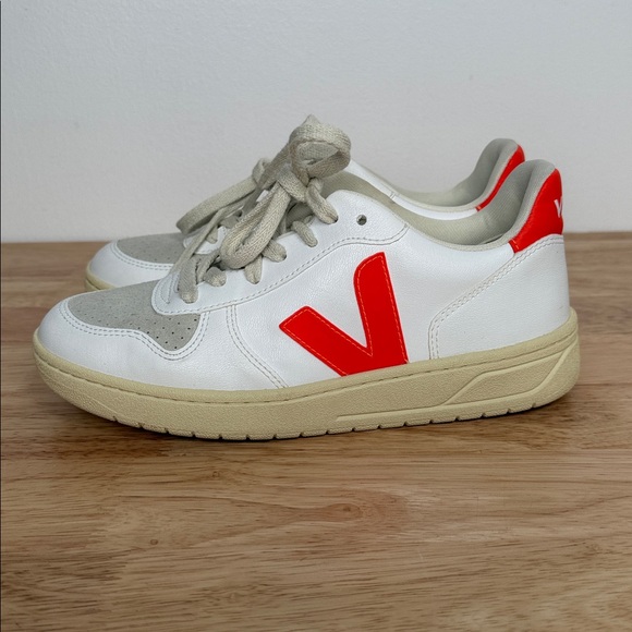 Veja Shoes - Veja CWL White and Orange Sneakers
